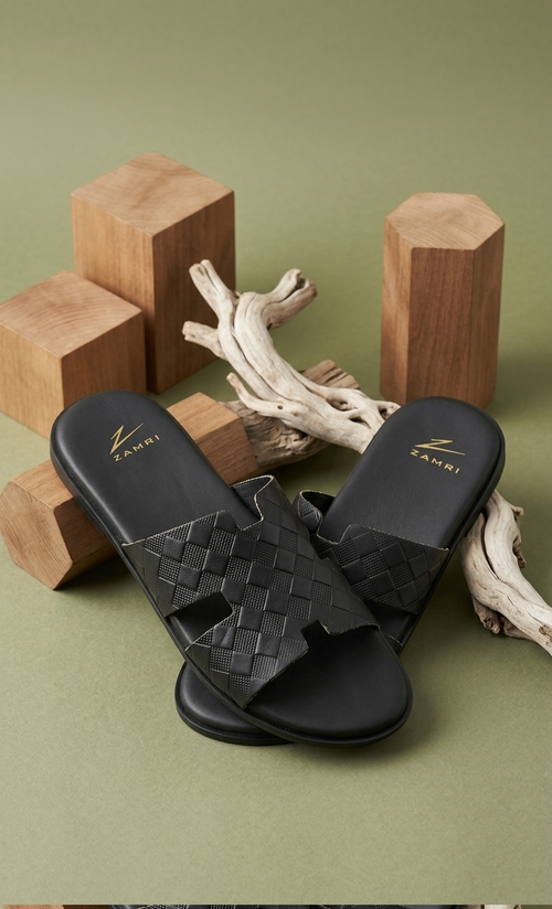 Black Box Haven Sandal